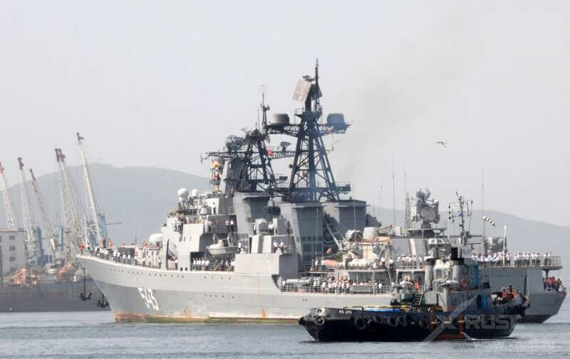 Корабль ВМС РФ причалил в Катаре