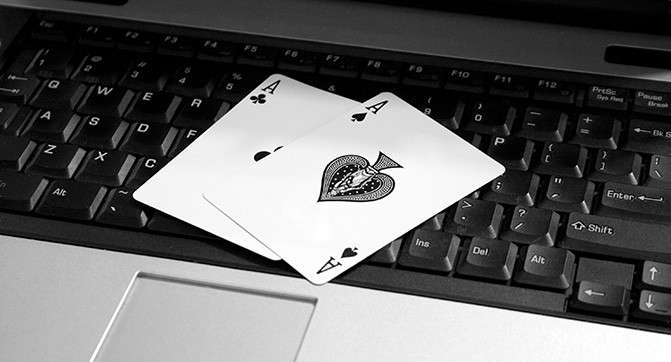 Как играть в онлайн покер