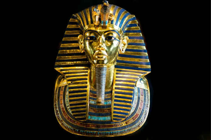 Ученые воссоздали  лицо Тутанхамона