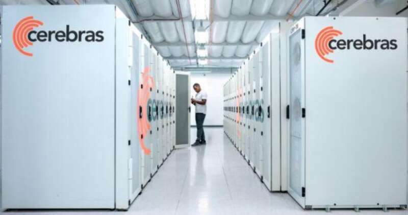 Суперкомпьютер с ИИ поставит Cerebras Systems заказчику – G42
