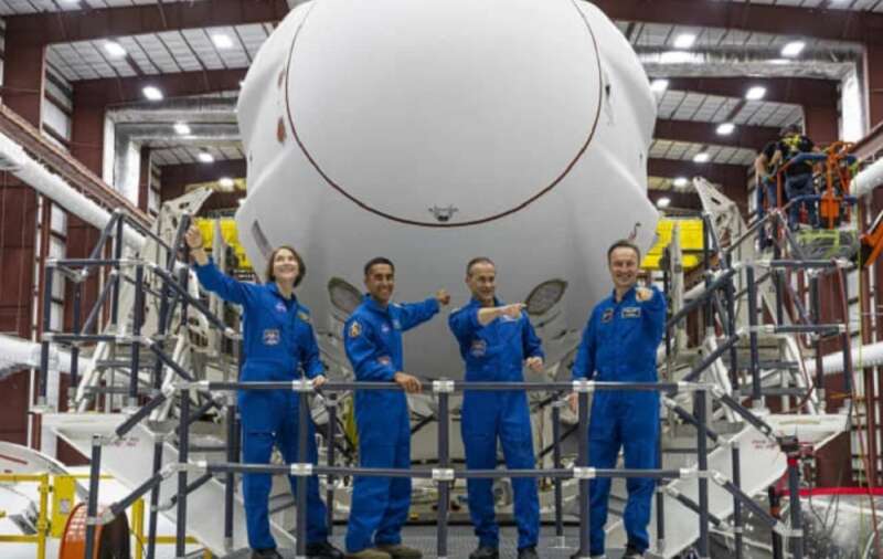 Корабль SpaceX унес к МКС четырех космонавтов
