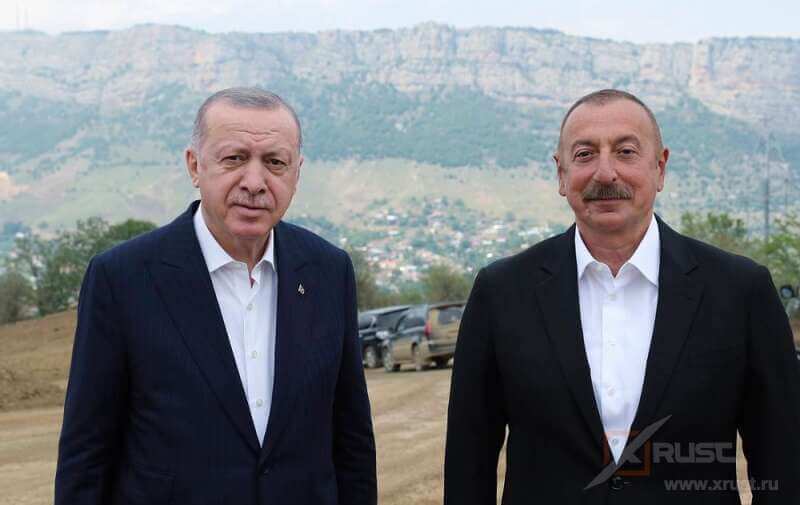 Президент Турции встретится сегодня с азербайджанским коллегой