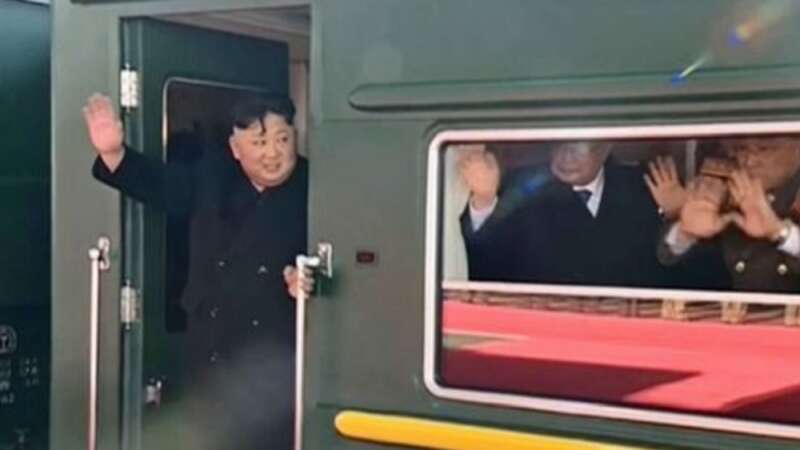 Товарищ Ким поехал в Россию продавать оружие