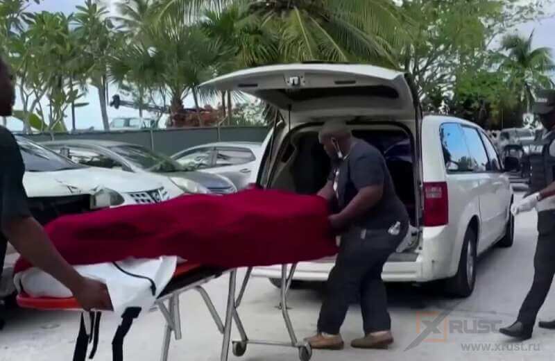 Женщина погибла на Багамах от акулы